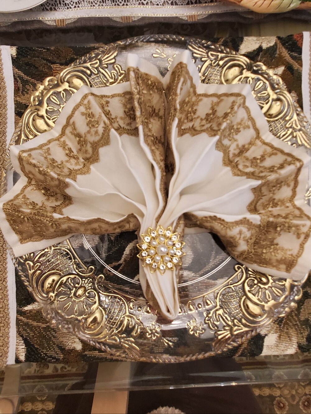 Elegant White and Gold Embroidered Napkin with Rhinestone Ring 6 Pcs